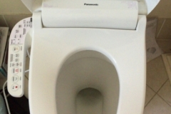 install toilet seat